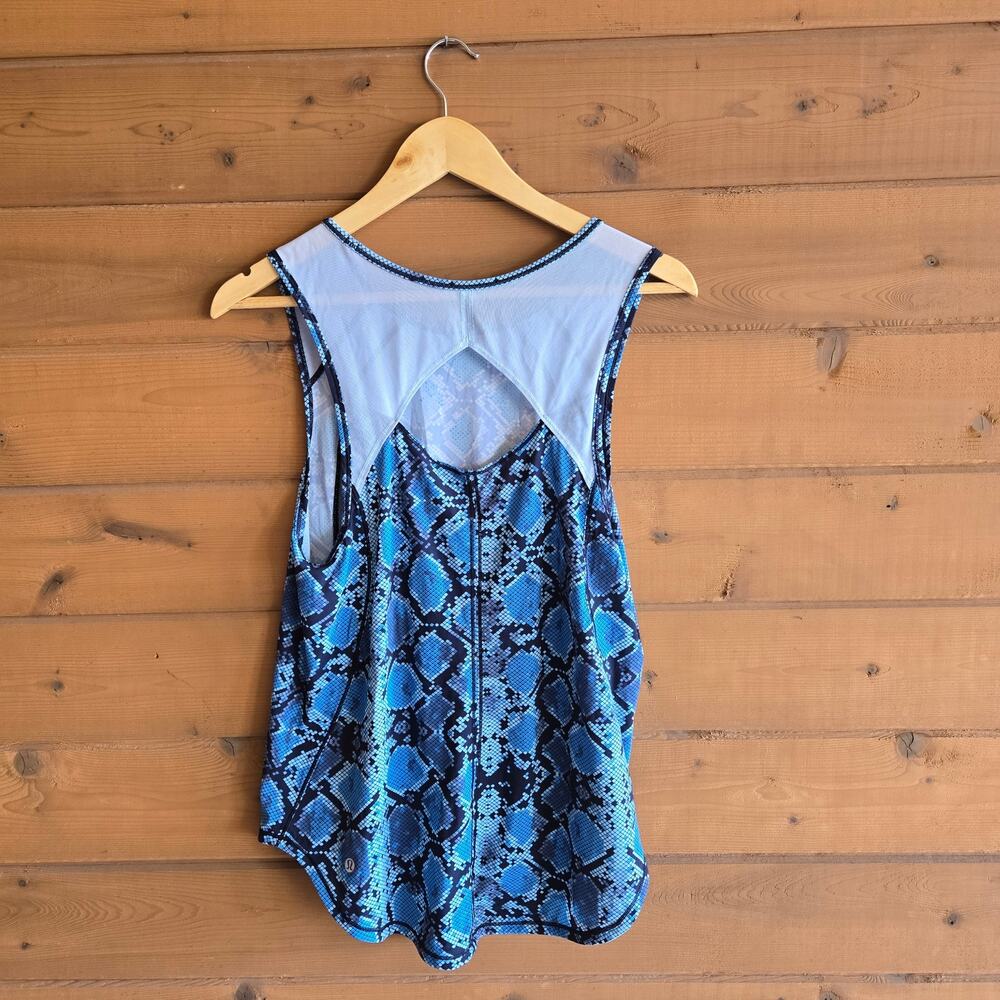 Lululemon Sculpt Tank Ziggy Blue Python Snakeskin Top 8 Mesh Shirt Workout Gym - Picture 3 of 4